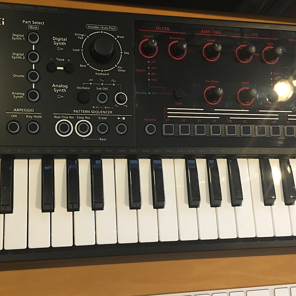 Roland JD-Xi オーバーレイシートを購入 パネル面のツヤによる