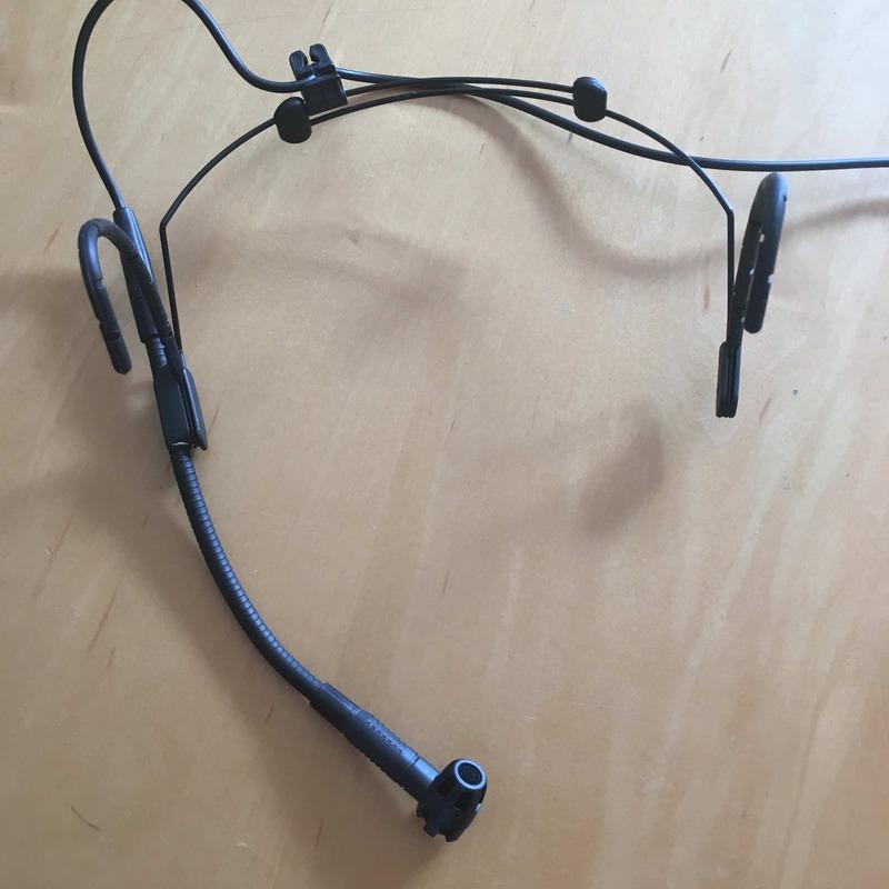 AKG C520 ヘッドセットコンデンサーマイクを購入しました AKG C520 ヘッドセットコンデンサーマイクを購入しました